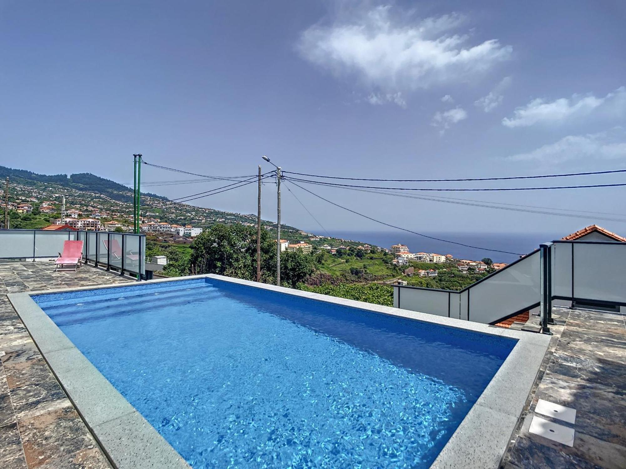 Casa Teixeira By Atlantic Holiday Estreito Da Calheta Exterior photo